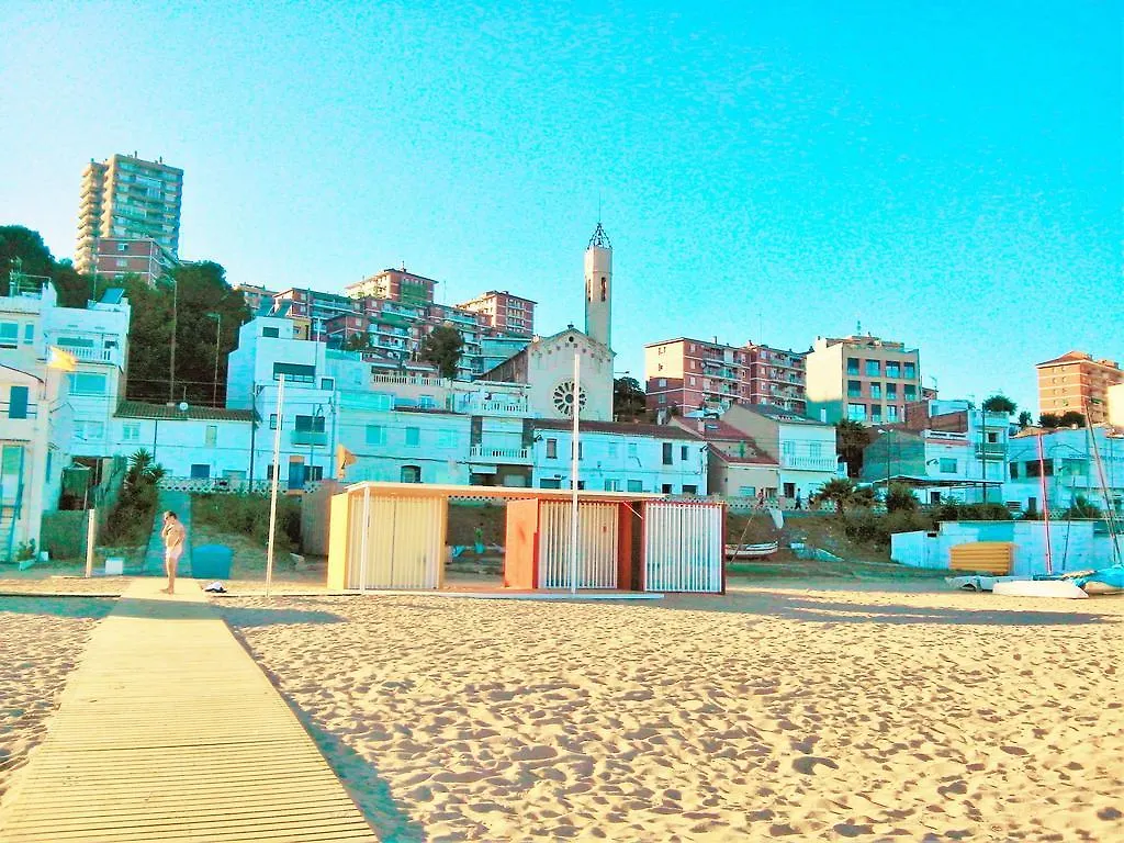 Mia Beach-City Apartment مونغات
